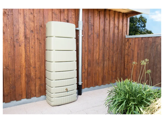 4rain Regentonne »SLIM«, 650 Liter Volumen, inklusive Auslaufhahn und Windsicherung